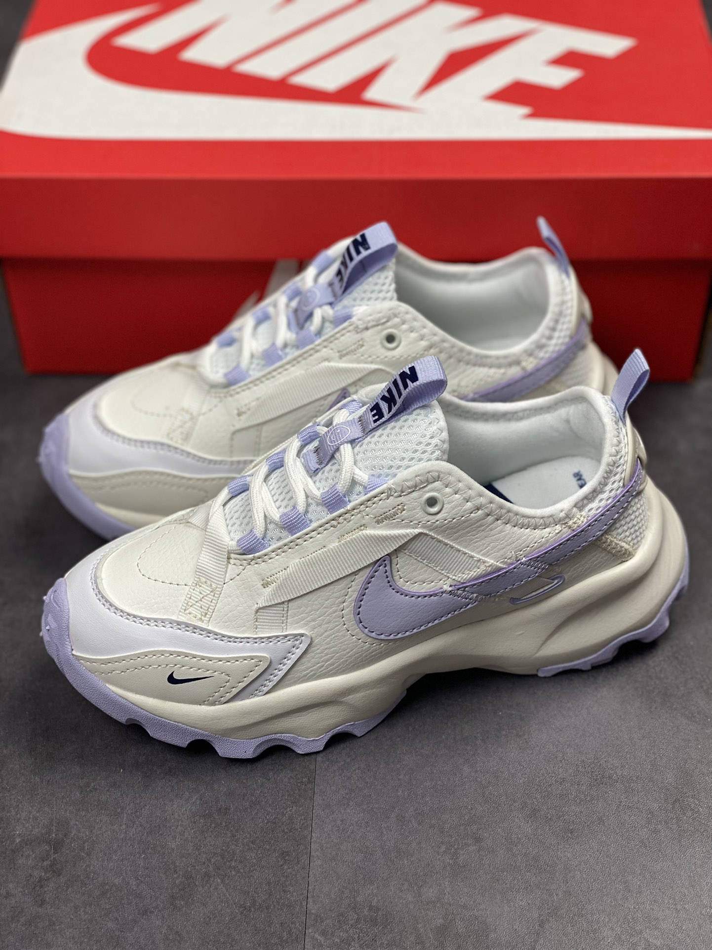 150 W NIKE TC 7900 新款老爹鞋 注入非凡时尚气息 FD0385-121