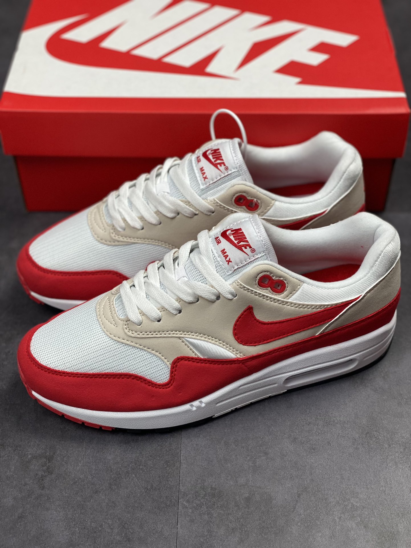 230 Nike Air Max 1 S 复刻白红 复古休闲跑步鞋908375-103