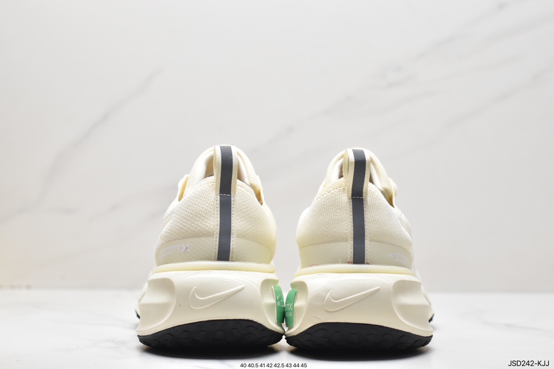 200 Nike ZoomX Invincible Run Fk 3 马拉松机能风格运动鞋 DR2615-001