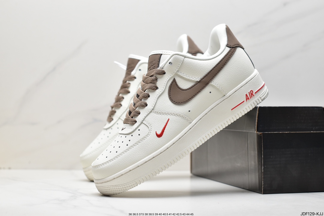 125 耐克Nike Air Force 1 Low 空军一号低帮百搭休闲运动板鞋808788-996