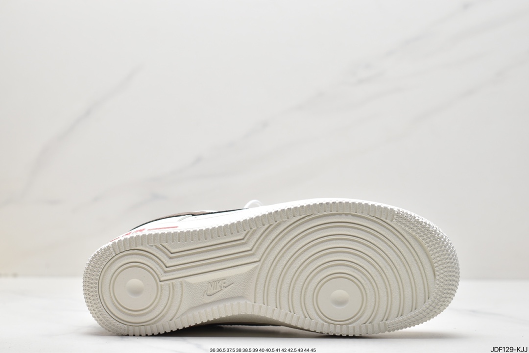 125 耐克Nike Air Force 1 Low 空军一号低帮百搭休闲运动板鞋808788-996