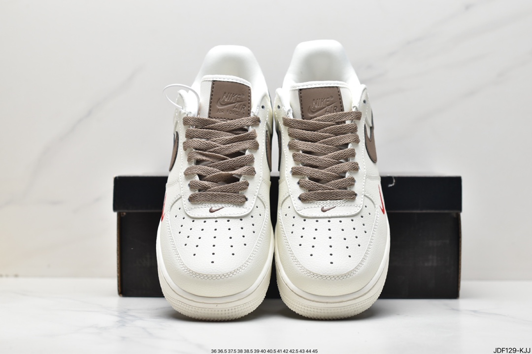 125 耐克Nike Air Force 1 Low 空军一号低帮百搭休闲运动板鞋808788-996