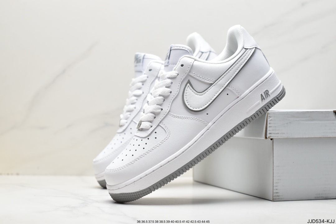 130 耐克Nike Air Force 1 Low 空军一号低帮百搭休闲运动板鞋 DX5805-100