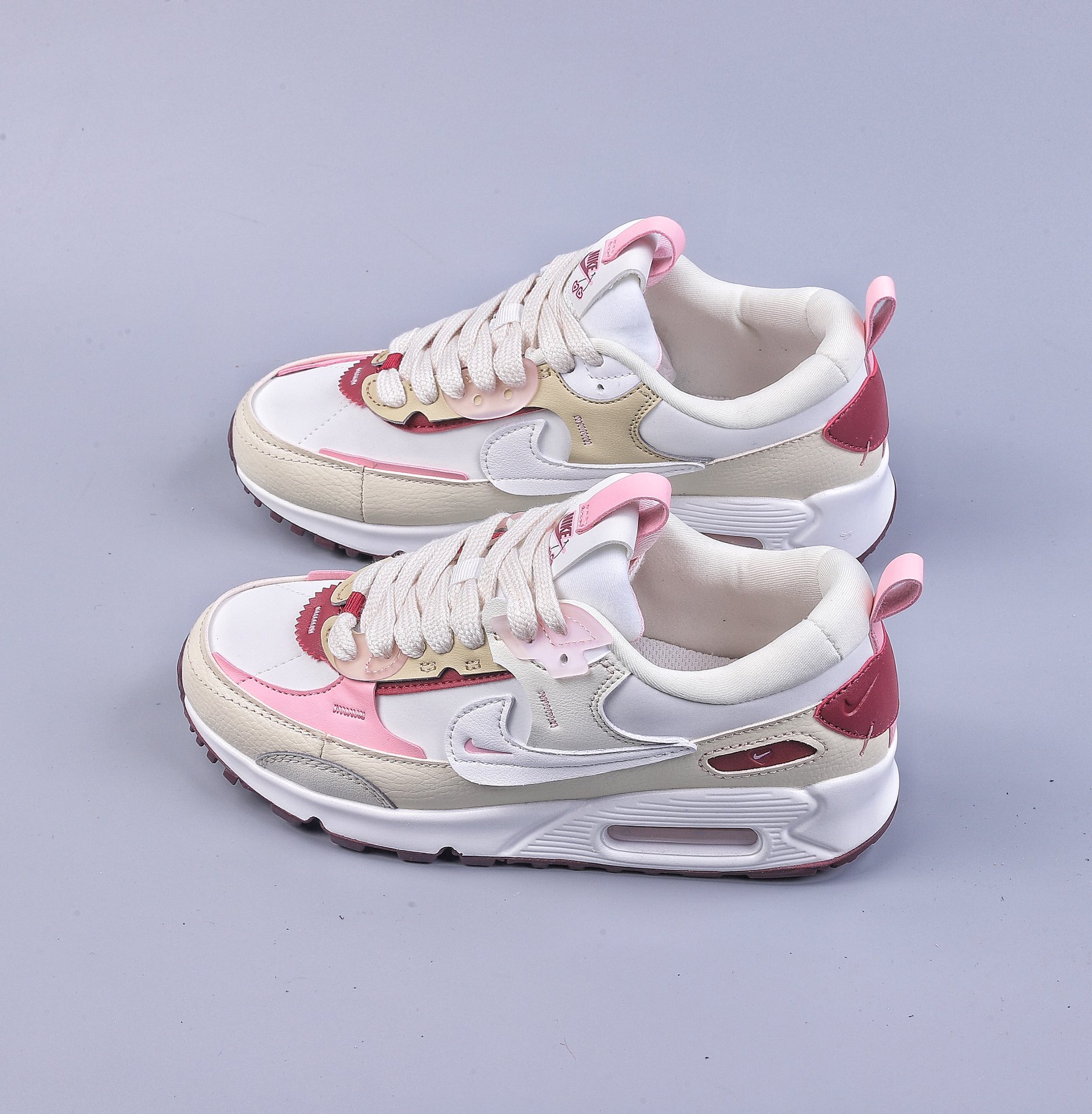 180 Nike Air Max 90 Futura 情人节女生限定版/复古小甜心 FD4615-111