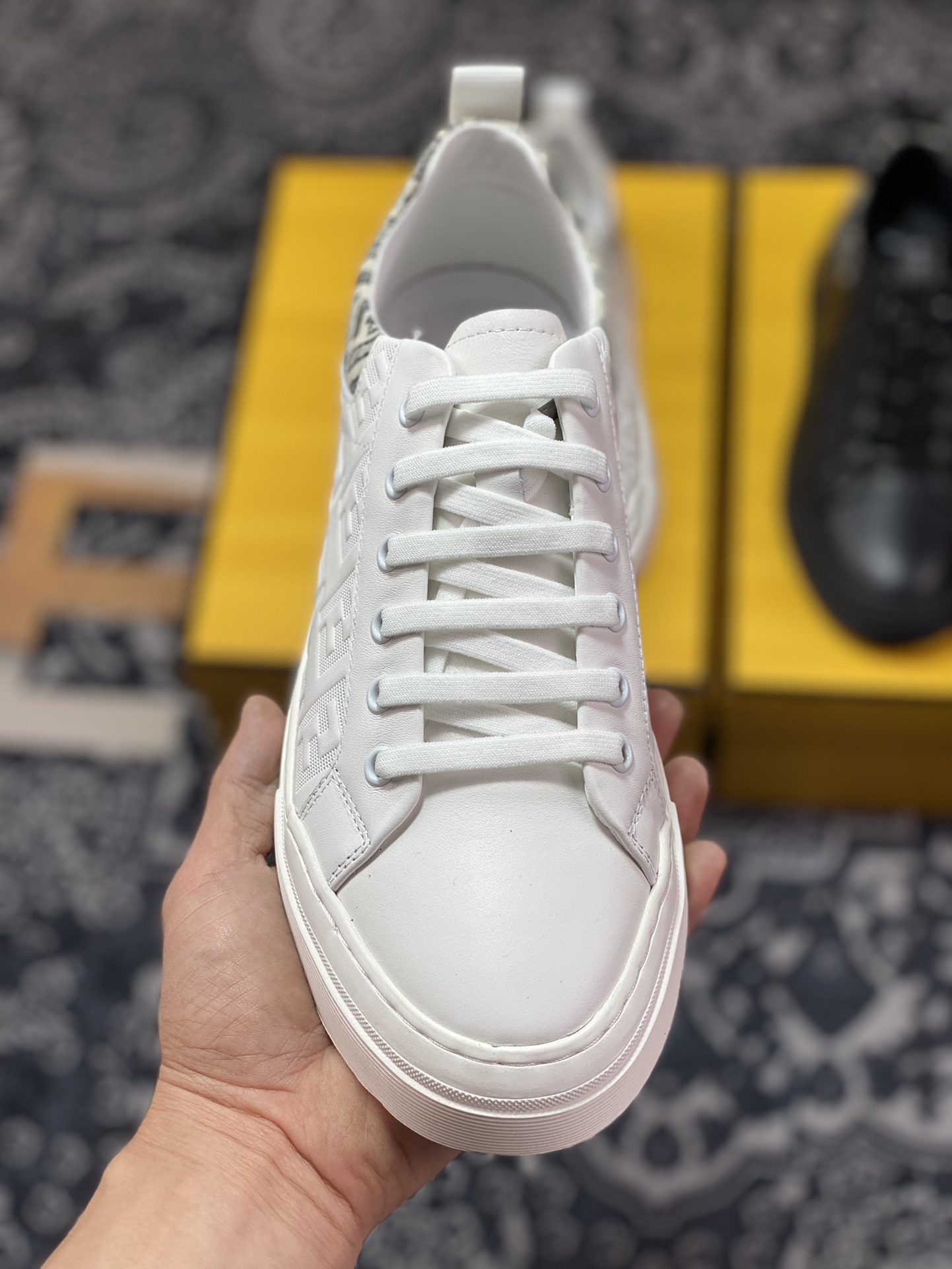 23ss FENDI luxury casual sports shoes series