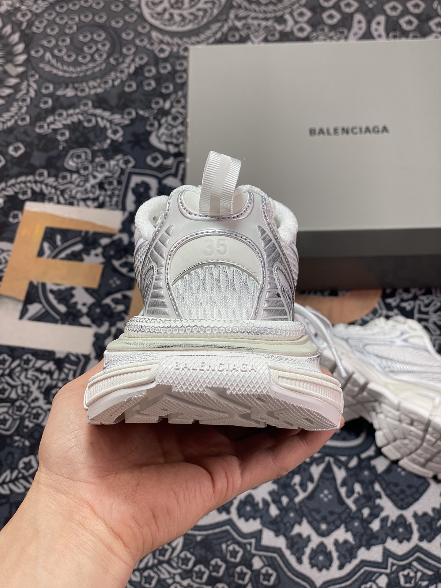 BALENCIAGA 3XL Sneakers 3+ series low-top retro wide-sole daddy-style trendy all-match casual jogging shoes ”mesh woven silver old” 734731 W3XL2 0101