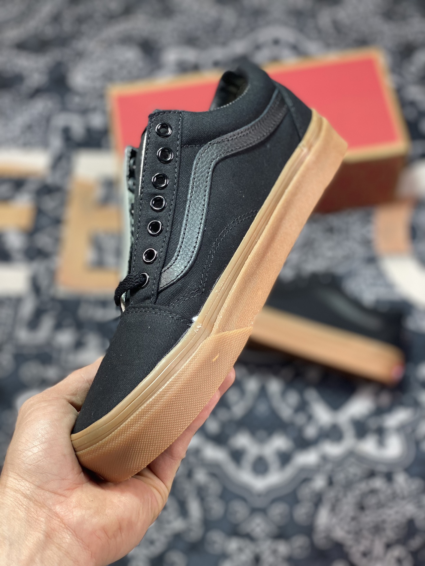 Vans Sk8-Low black raw rubber Vans official black retro street raw rubber tendon bottom