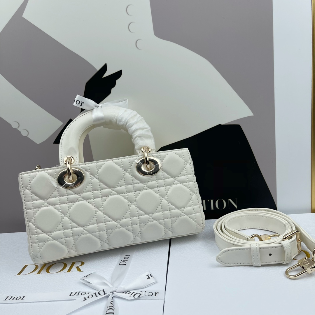 Dior Lady D-Joy White 22cm shoulder everyday