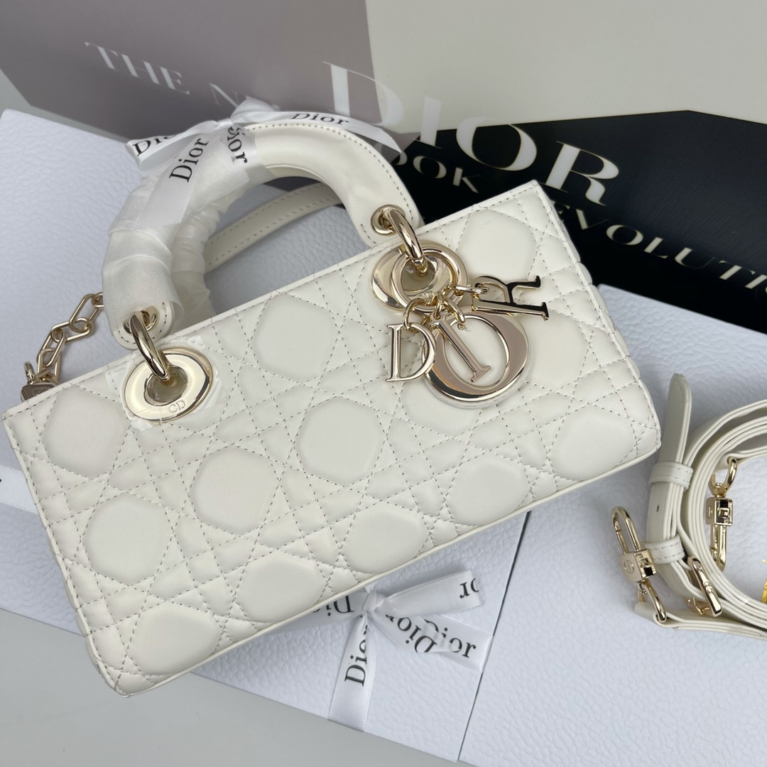 Dior Lady D-Joy White 22cm shoulder everyday
