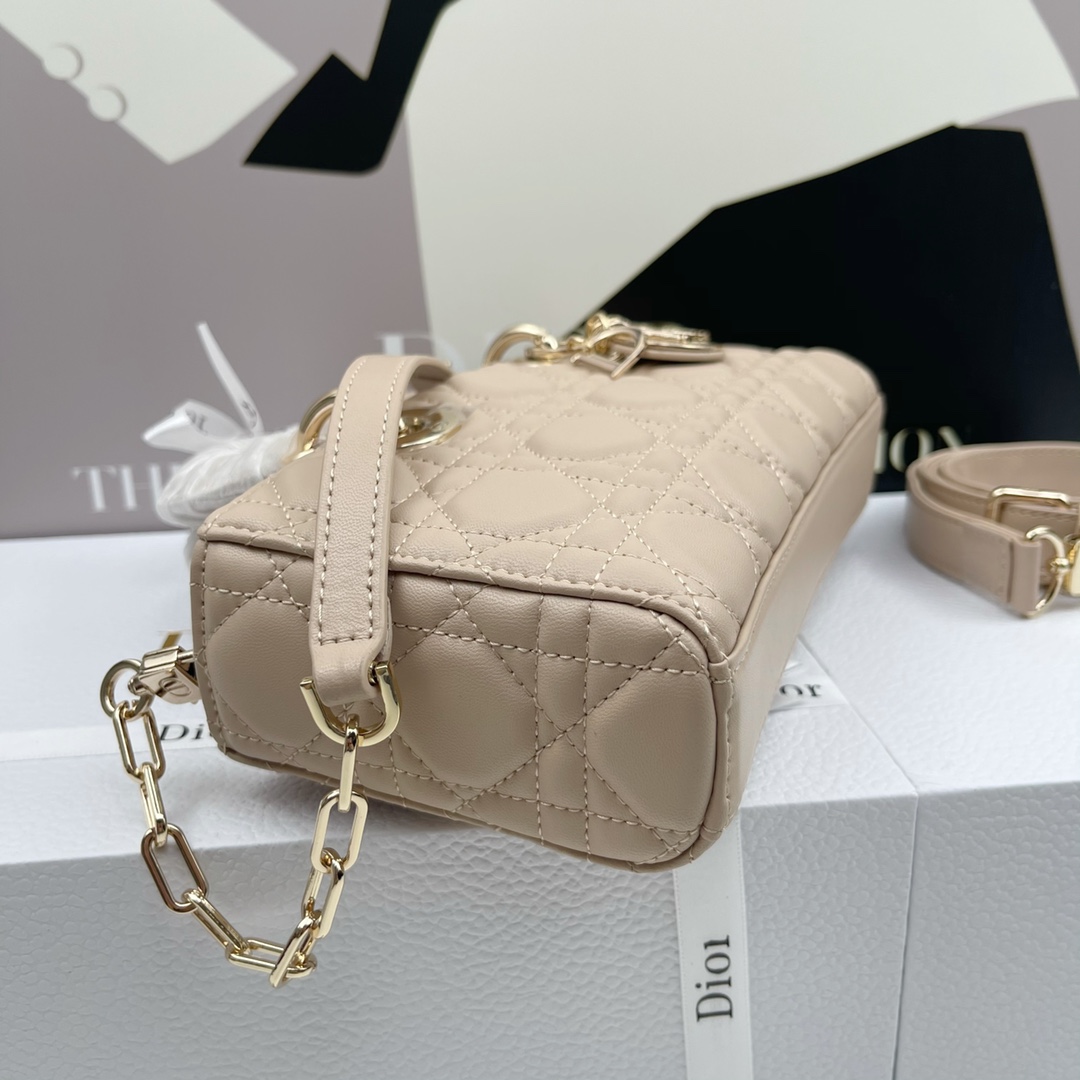 Dior Lady D-Joy Pink Beige 22cm shoulder everyday