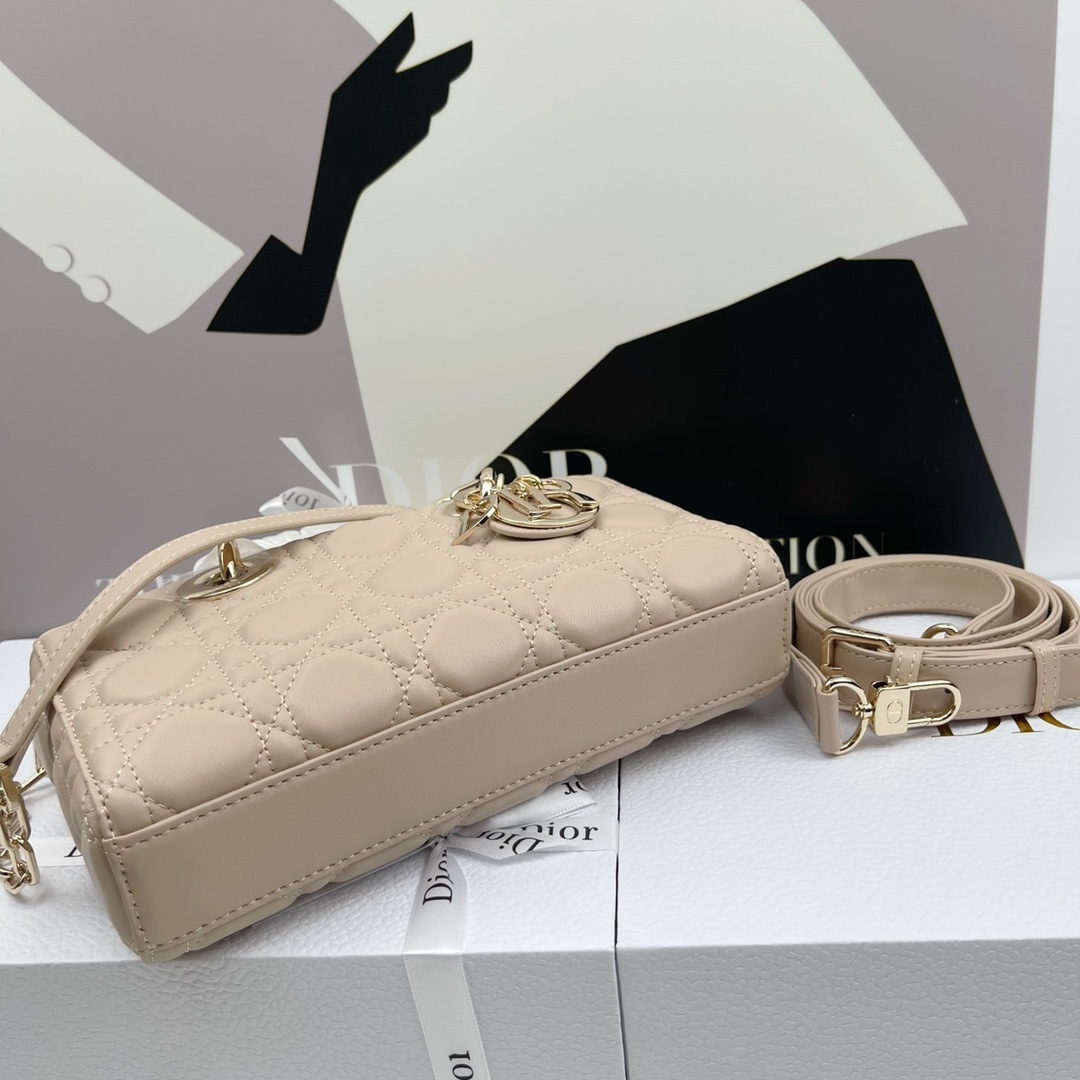 Dior Lady D-Joy Pink Beige 22cm shoulder everyday