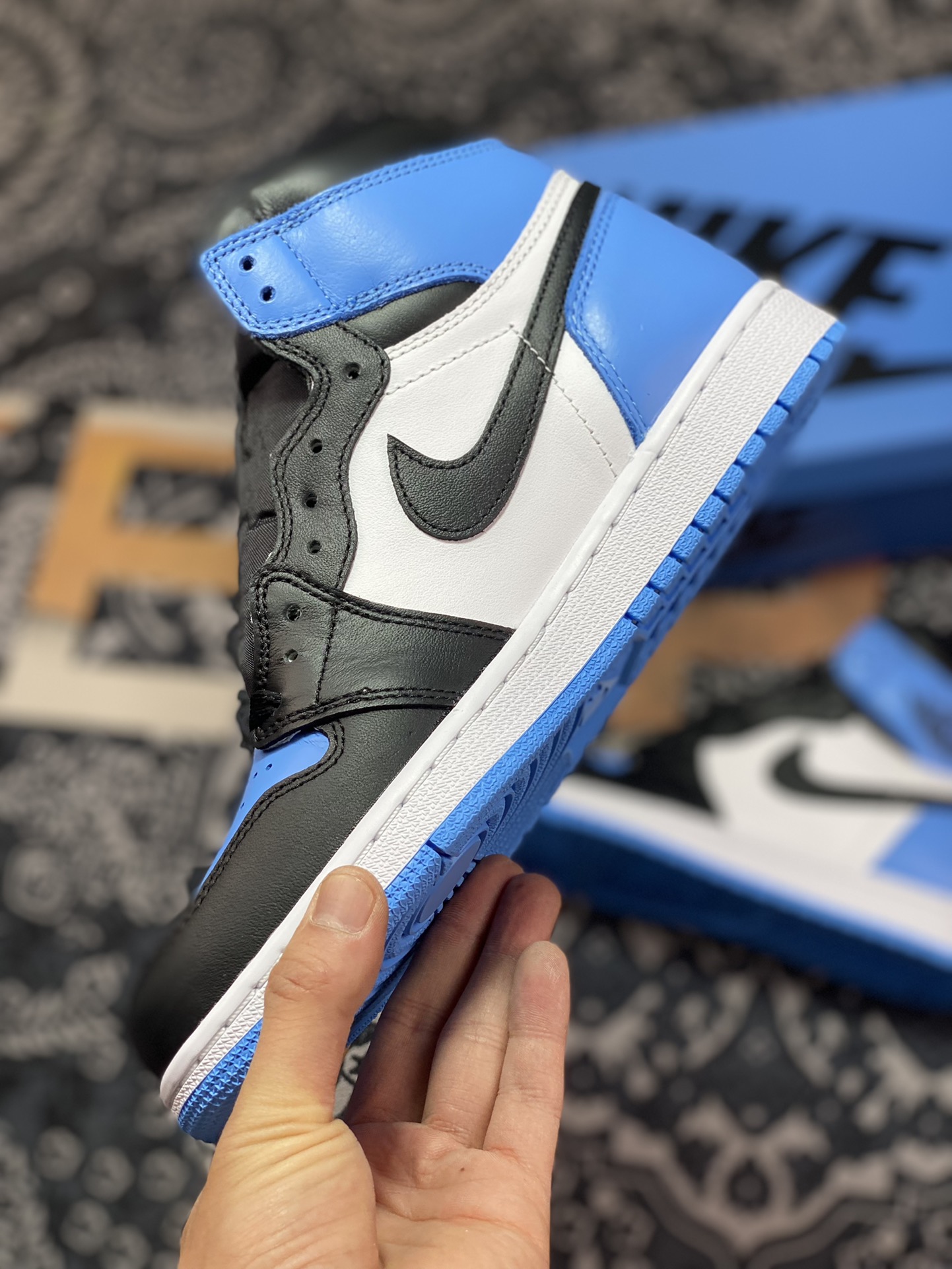 Original grade Dongguan factory produced Air Jordan 1 High ”University Blue” blue and white DZ5485-400-Top High Quatity Cheap Sneakers Fashion Clothing Clothes Bags handbags Shoes of all Brand wholesale With The best Quality And Beautiful Price from China Factory Chinese suppliers wholesaler seller Original grade Dongguan factory produced Air Jordan 1 High ”University Blue” blue and white DZ5485-400