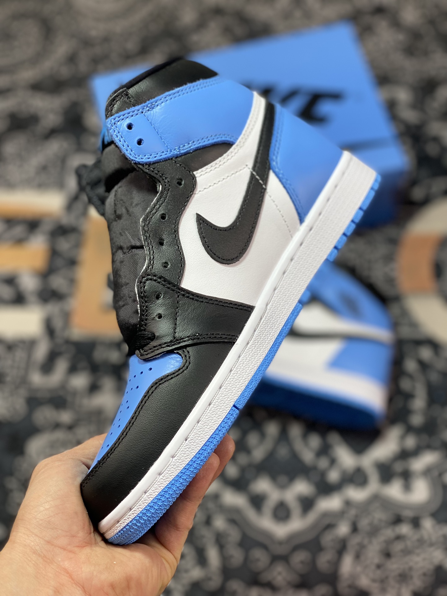 Original grade Dongguan factory produced Air Jordan 1 High ”University Blue” blue and white DZ5485-400-Top High Quatity Cheap Sneakers Fashion Clothing Clothes Bags handbags Shoes of all Brand wholesale With The best Quality And Beautiful Price from China Factory Chinese suppliers wholesaler seller Original grade Dongguan factory produced Air Jordan 1 High ”University Blue” blue and white DZ5485-400