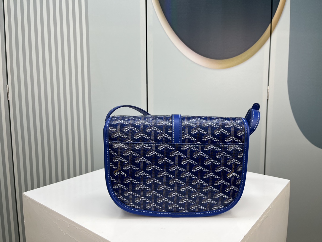 Goyard 邮差包 明星同款，新比例小方形包包 简洁大气实用的小方包 获得很多明星喜爱 手绘花纹特别有自己的特色 Si