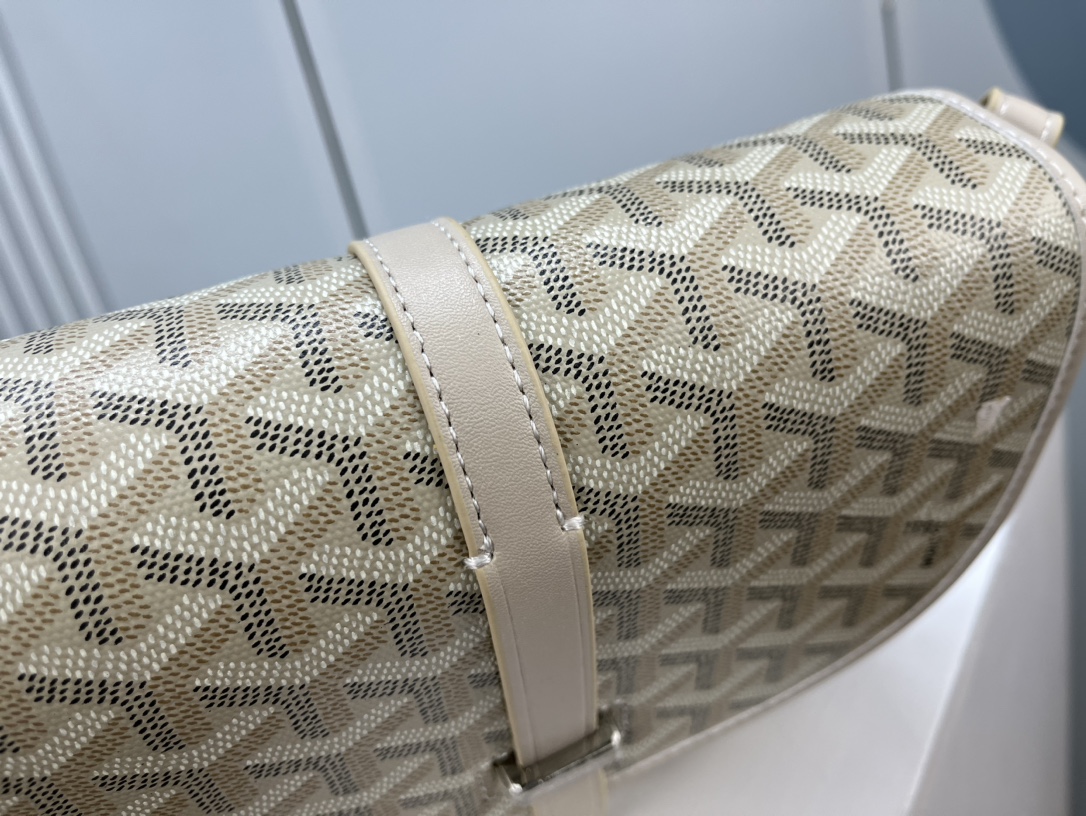 Goyard 邮差包 明星同款，新比例小方形包包 简洁大气实用的小方包 获得很多明星喜爱 手绘花纹特别有自己的特色 Si