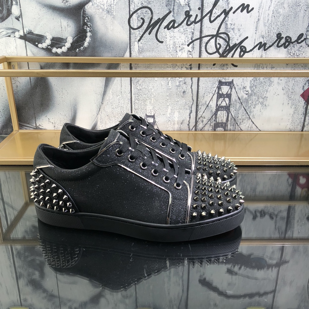 250christian louboutin(CL) Estilo completo , zapatos de tabla casuales Modelos calientes exclusivos 