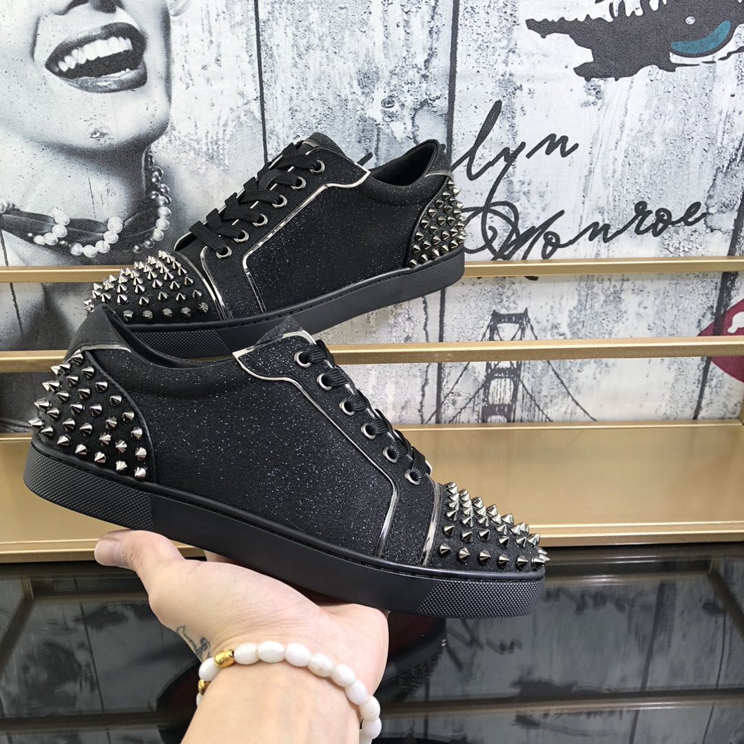 250christian louboutin(CL) Estilo completo , zapatos de tabla casuales Modelos calientes exclusivos 