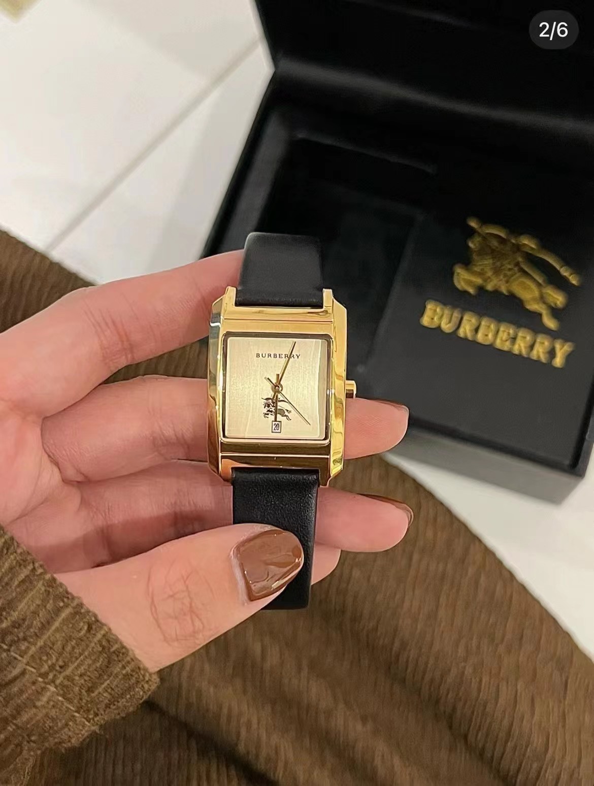 “Exclusive Burberry Watch Sale: Elevate Your Fashion Charms with Quality” - 图片 3