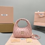 MiuMiu Best
 Crossbody & Shoulder Bags 1:1 Clone
 Pink Sheepskin Spring/Summer Collection Fashion Underarm