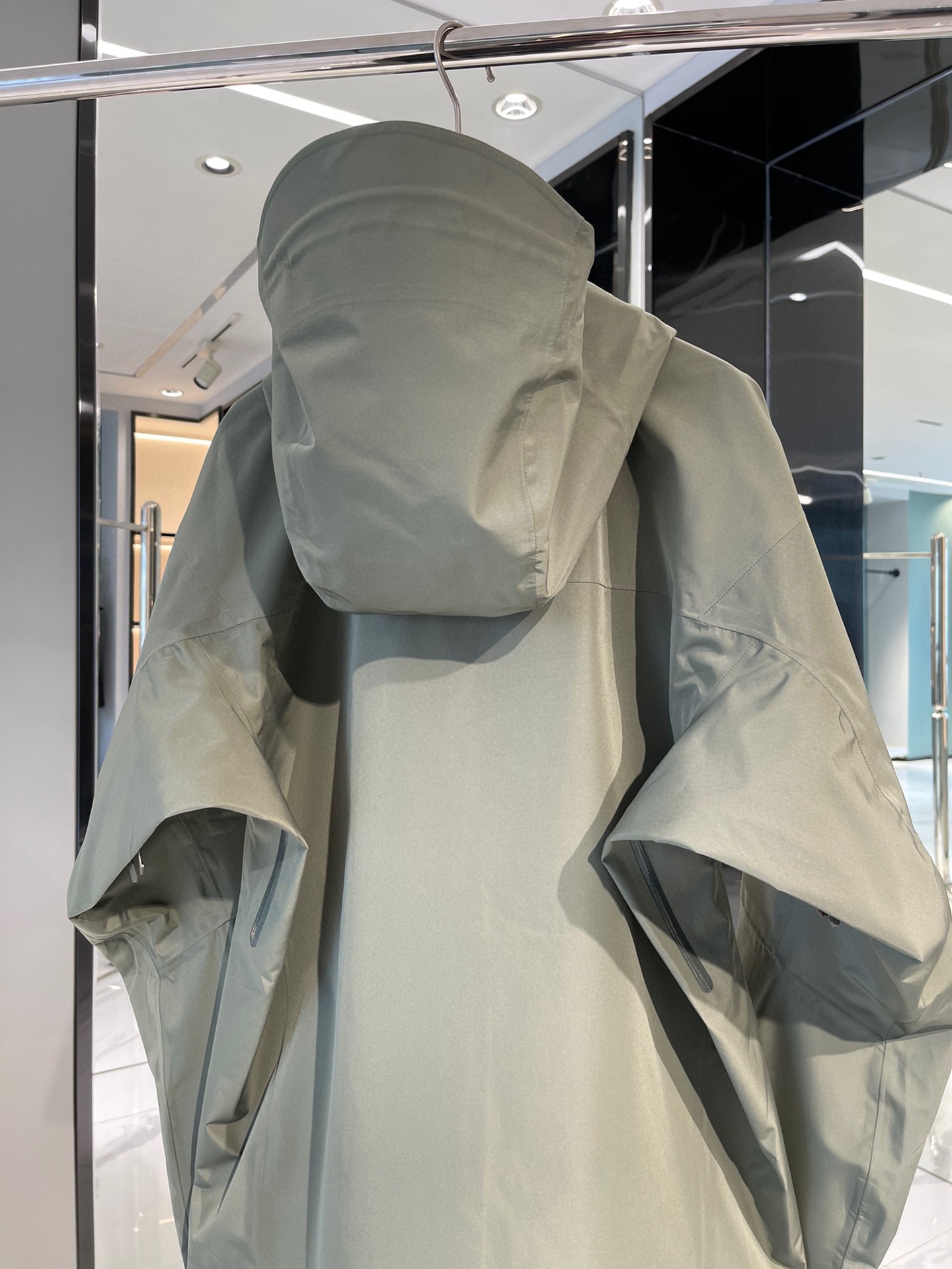 Chaqueta Impermeable Alpha SV de ARC'TERYX para Hombre y Mujer - Verde 7 i1681196102 6074 5