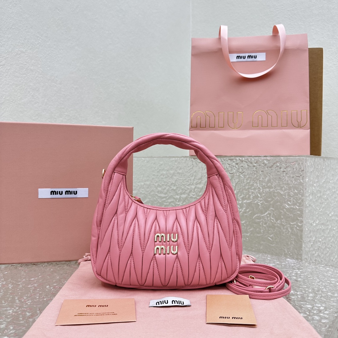 MiuMiu Borsette Borse Crossbody & Borse a Tracolla Rosa Vintage