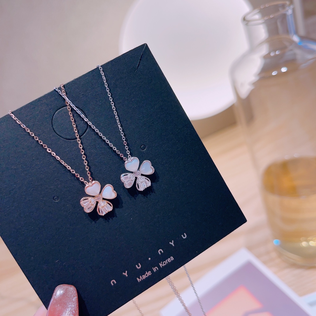 Nickel Free Silver Necklace Gentle Party Gold