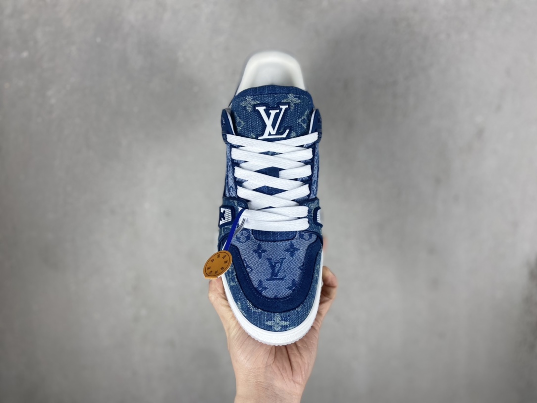 Virgil Abloh personally designed the new LV Louis Vuitton Louis Vuitton Trainer Sneaker Low casual sports culture versatile basketball shoes