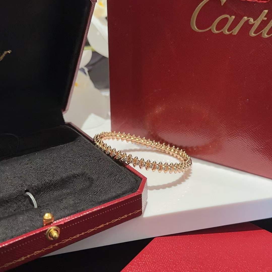 Cartier Clash de Cartier系列玩转跃动光影