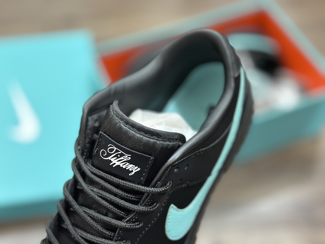 260 NIKE SB Dunk Low 蒂芙尼低帮休闲运动鞋 DD1391-100