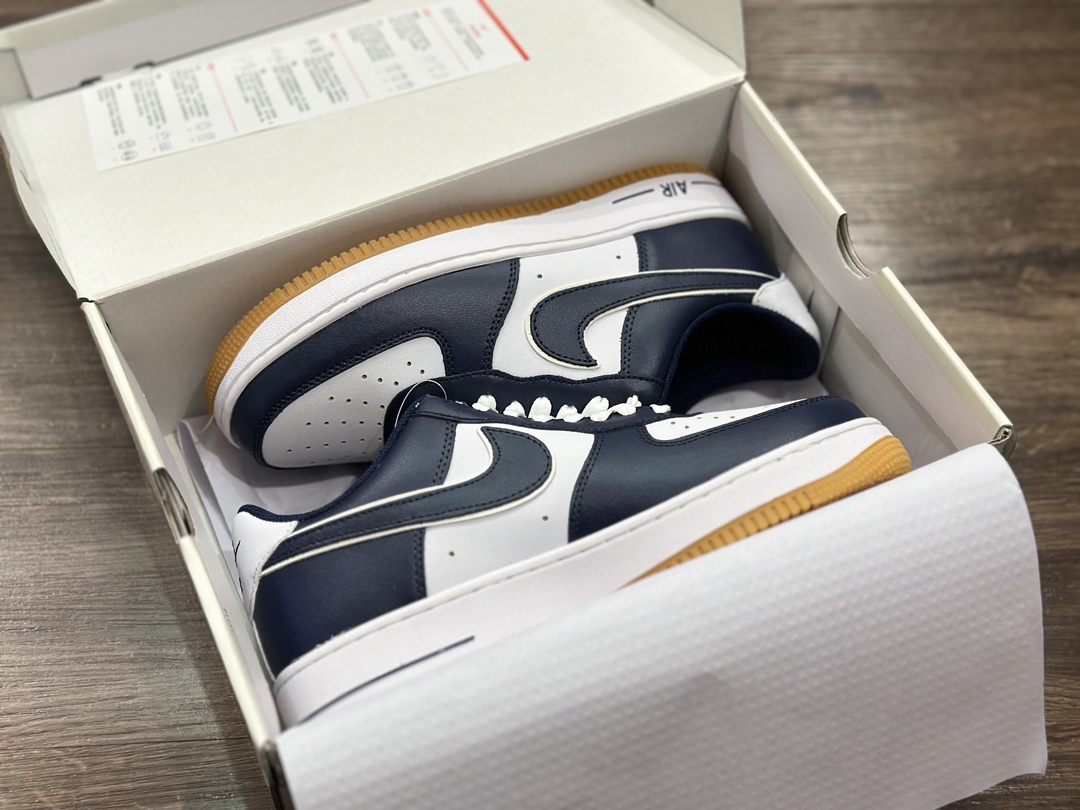 220 Nike Air Force 1 LOW 空军一号低帮运动鞋  AW2296-003