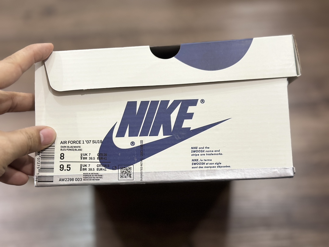220 Nike Air Force 1 LOW 空军一号低帮运动鞋  AW2296-003