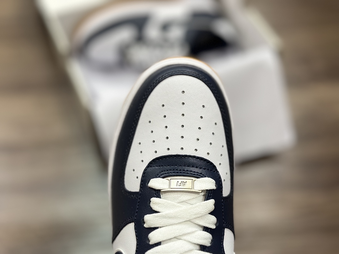 220 Nike Air Force 1 LOW 空军一号低帮运动鞋  AW2296-003