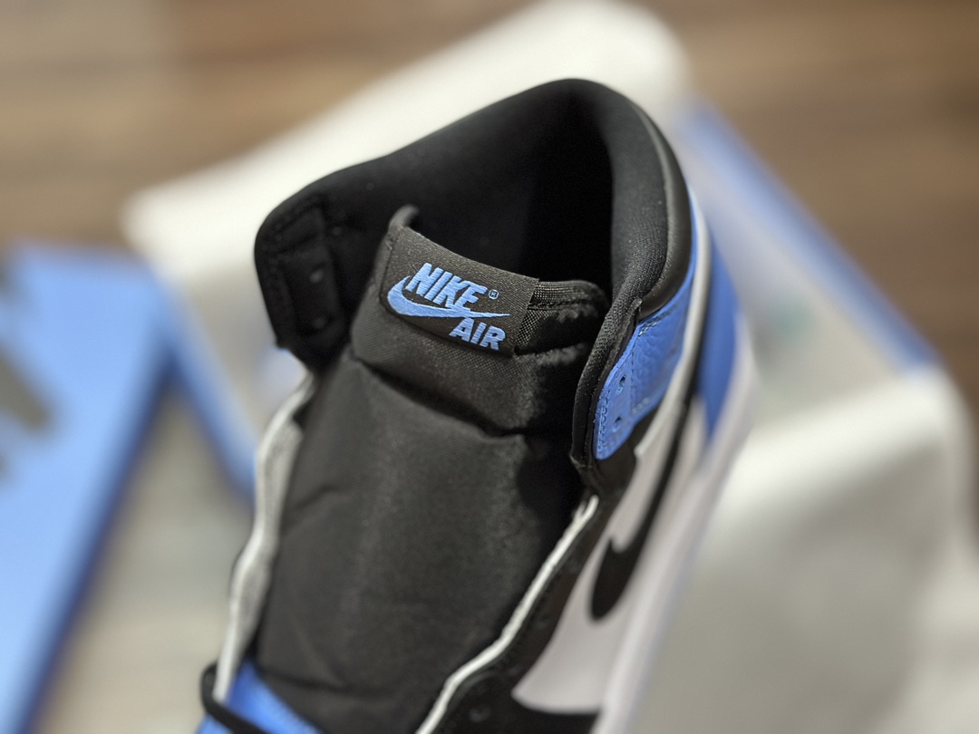 320 Air Jordan 1 High AJ1 乔1黑蓝脚趾 DZ5485-400