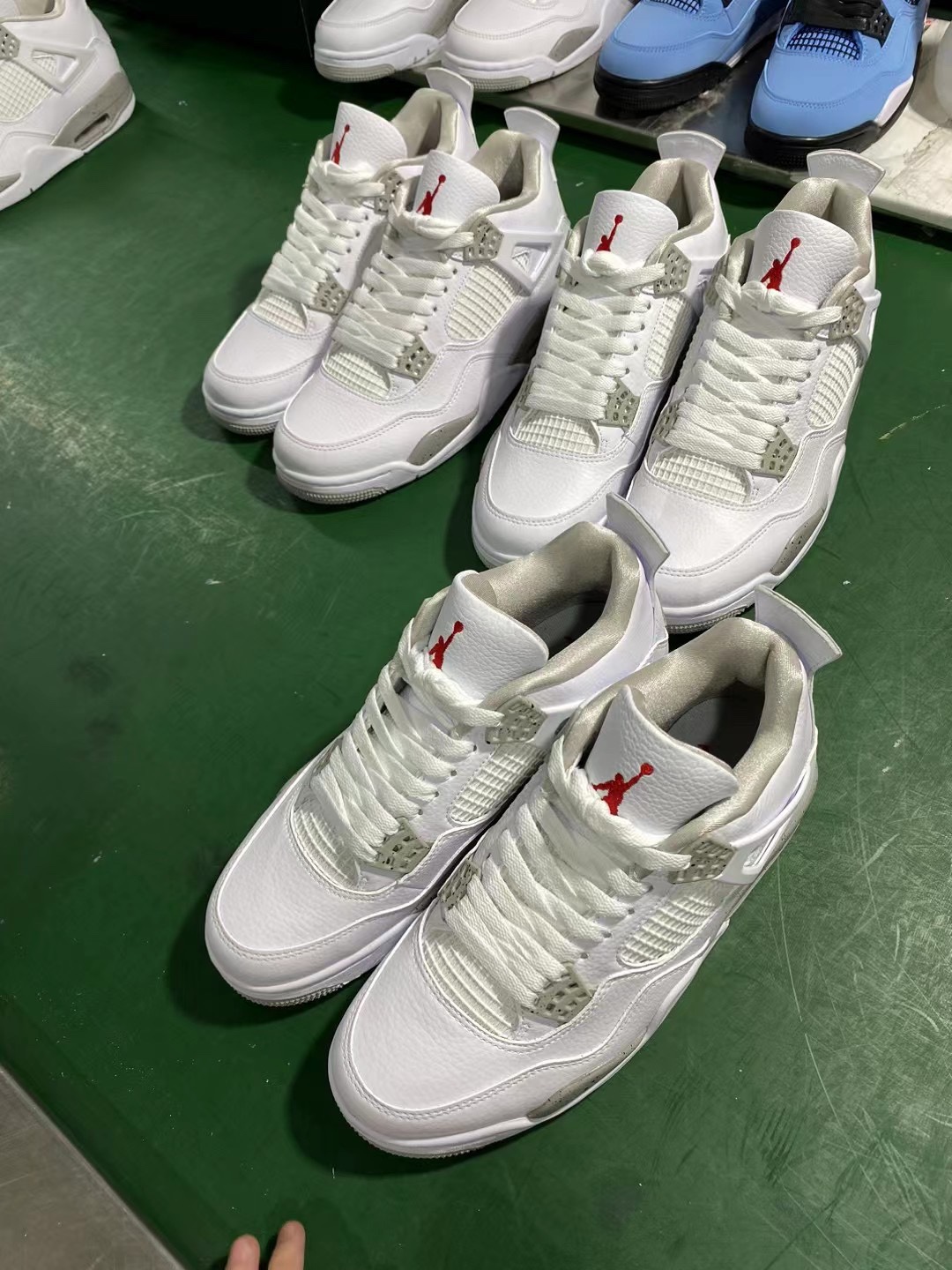 AJ4白奥利奥鞋码40-47.5总裁