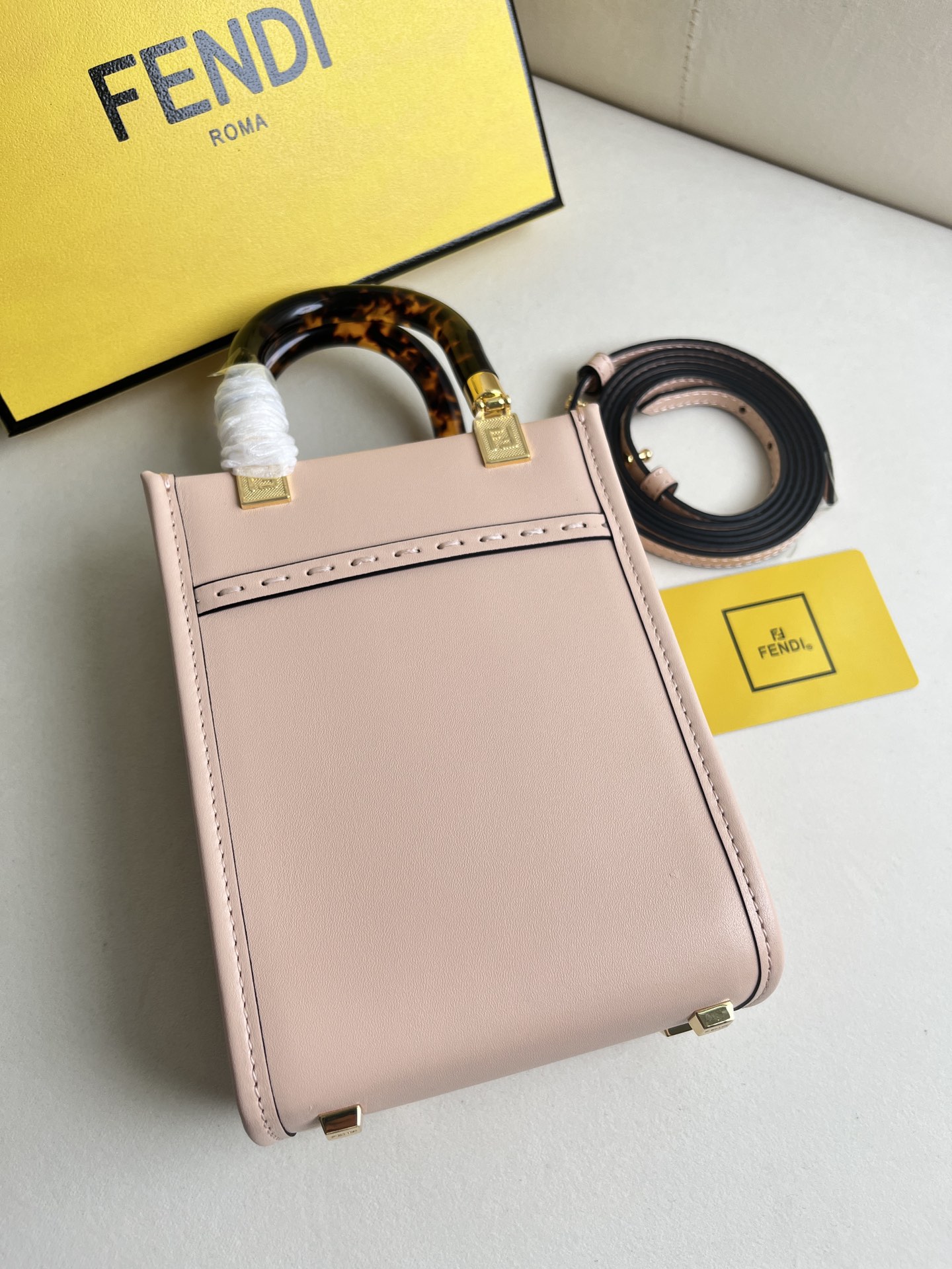 Fendi Sunshine Mini Tote Bag - Pink Leather Handbag with Tortoiseshell Handles 6 i1681223252 8292 4