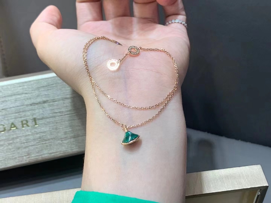 Bvlgari 宝格丽 小裙子双层手链
