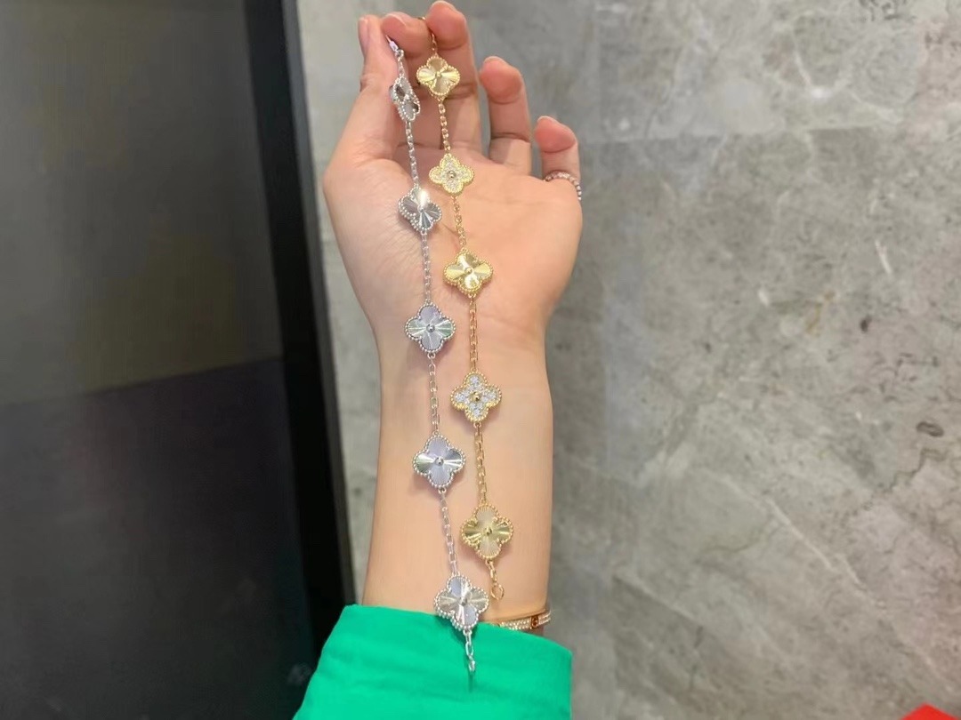 Van Cleef & Arpels Vca白金镭射五花