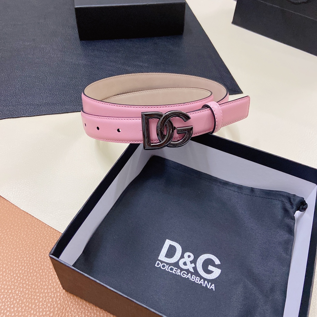 D&G杜嘉班纳双面小牛皮腰带缀以电镀