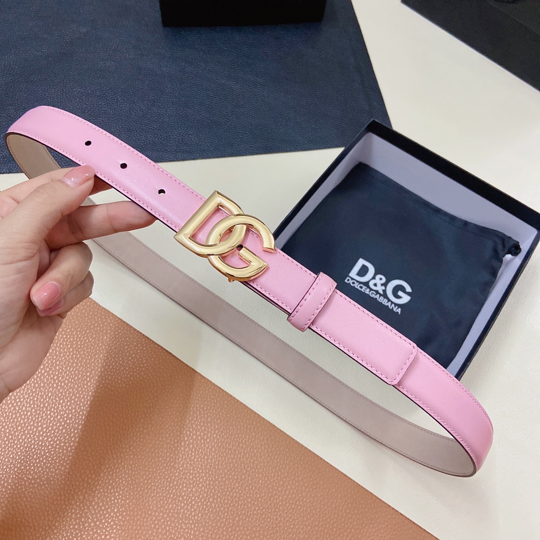 D&G杜嘉班纳双面小牛皮腰带缀以电镀