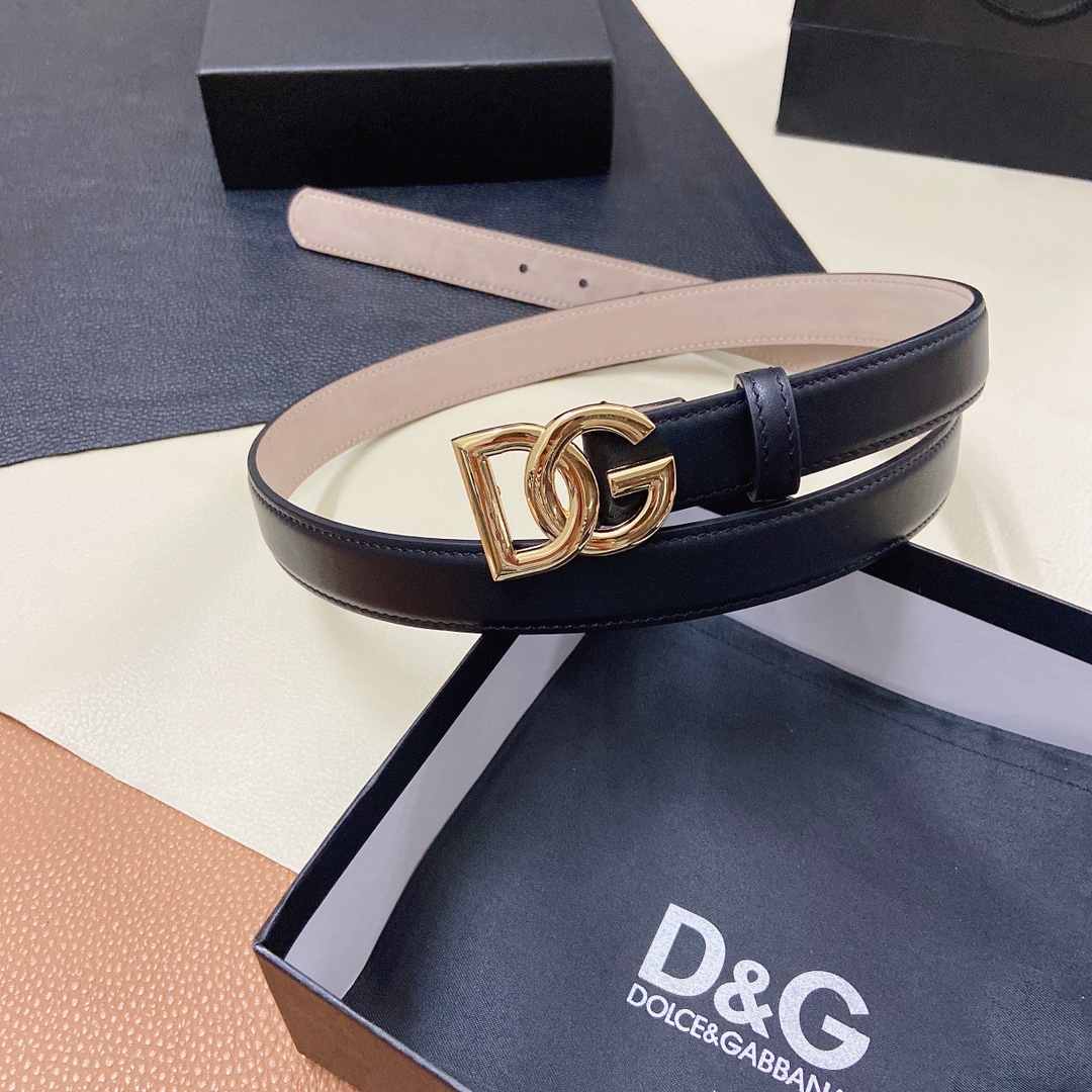 D&G杜嘉班纳双面小牛皮腰带缀以电镀