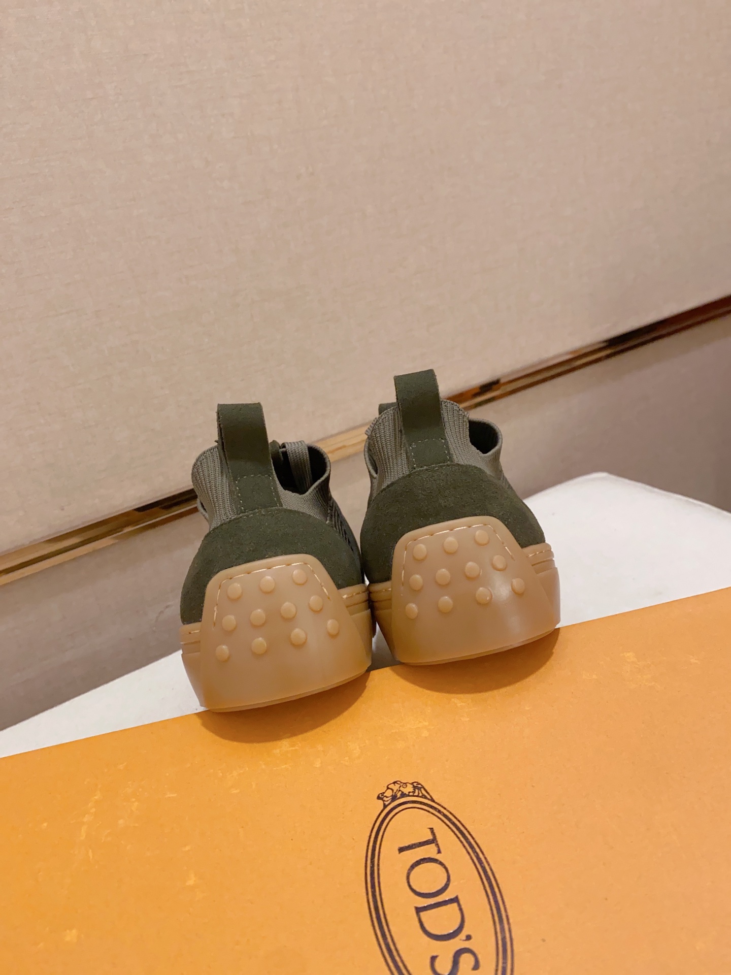 Precio de fábrica 240Tods Tods 2023 zapatos de los hombres contador de mercancías originales! La mar
