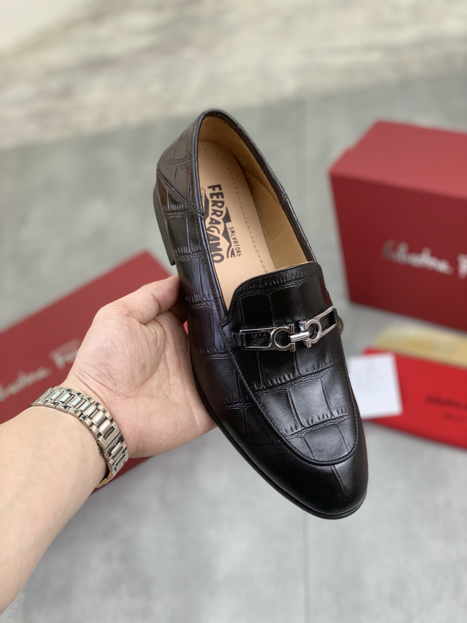 Precio de fábrica 【Precio real】 Piel de vaca teñida con agua 🆘 【Salvatore Ferragamo】 ¡Los últimos zapatos de cuero de …
