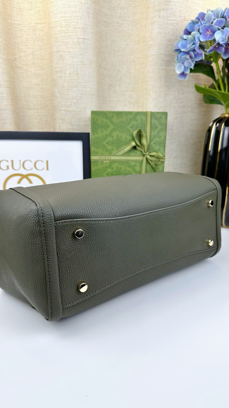 410 G家 经典款式 手提斜挎バッグ 墨绿色 35x29x16cm