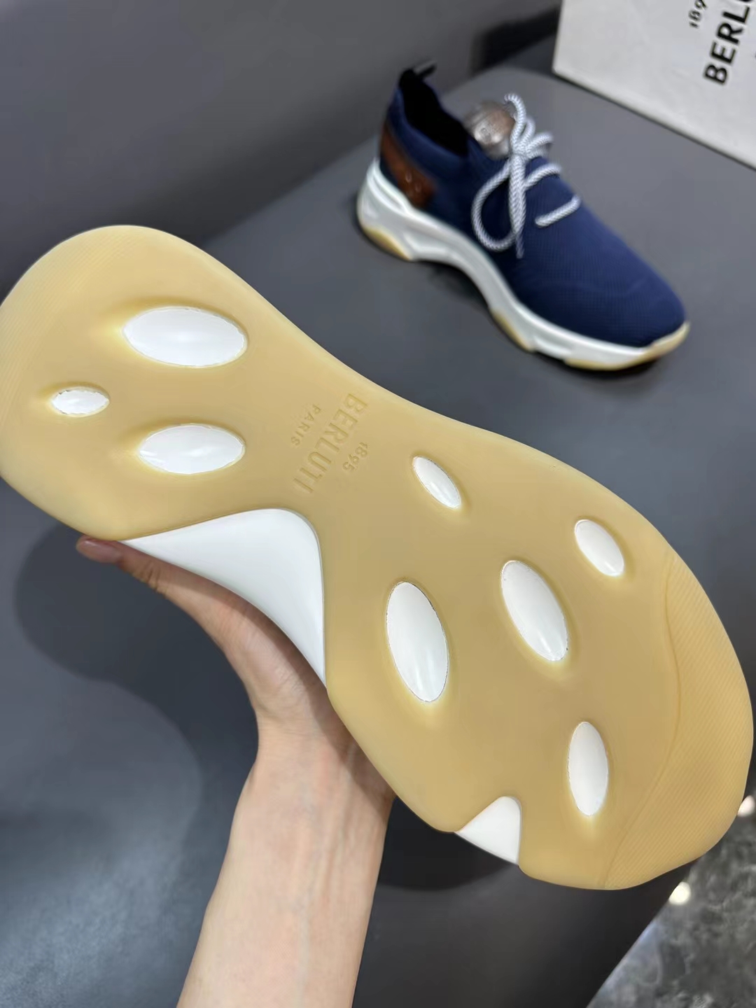 Spring/Summer nueva colección, la única versión en el mercado de los zapatos deportivos para hombre 