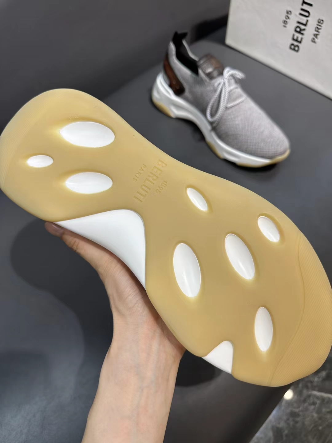 Spring/Summer nueva colección, la única versión en el mercado de los zapatos deportivos para hombre 
