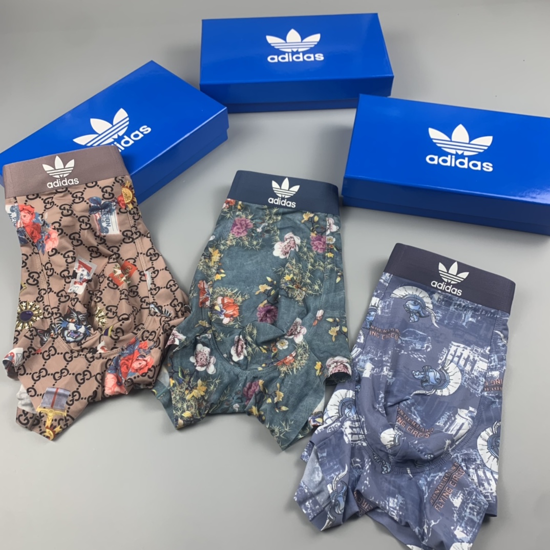 新品！adidas阿迪达斯外贸国外订