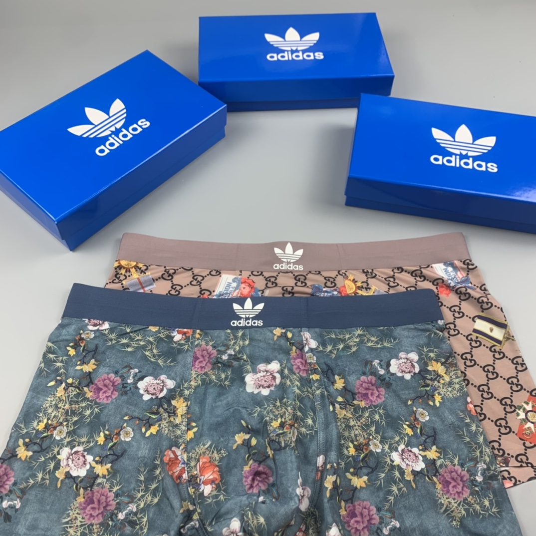 新品！adidas阿迪达斯外贸国外订