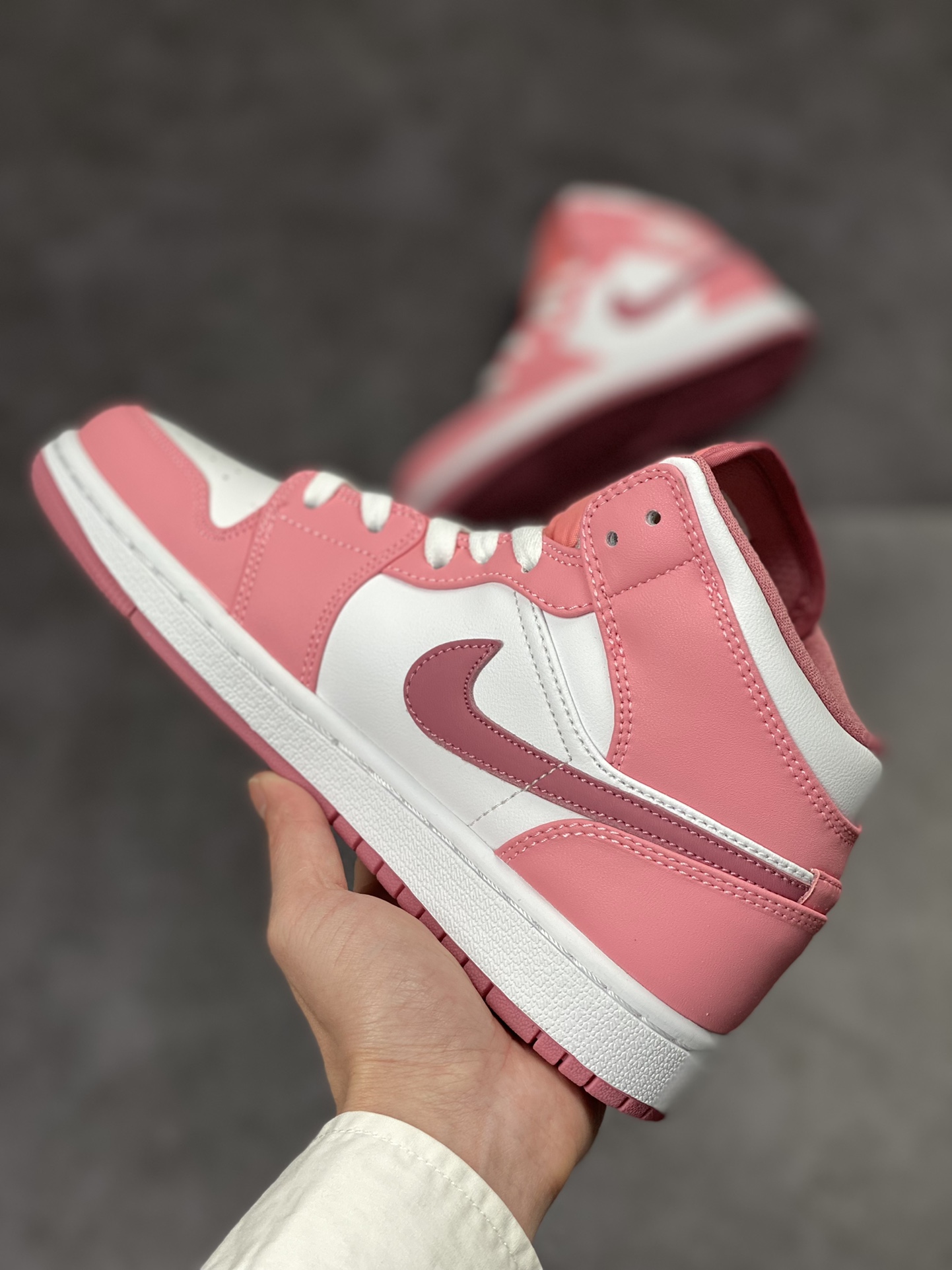 220 Air Jordan 1 Mid 少女粉脚趾DQ8423-616