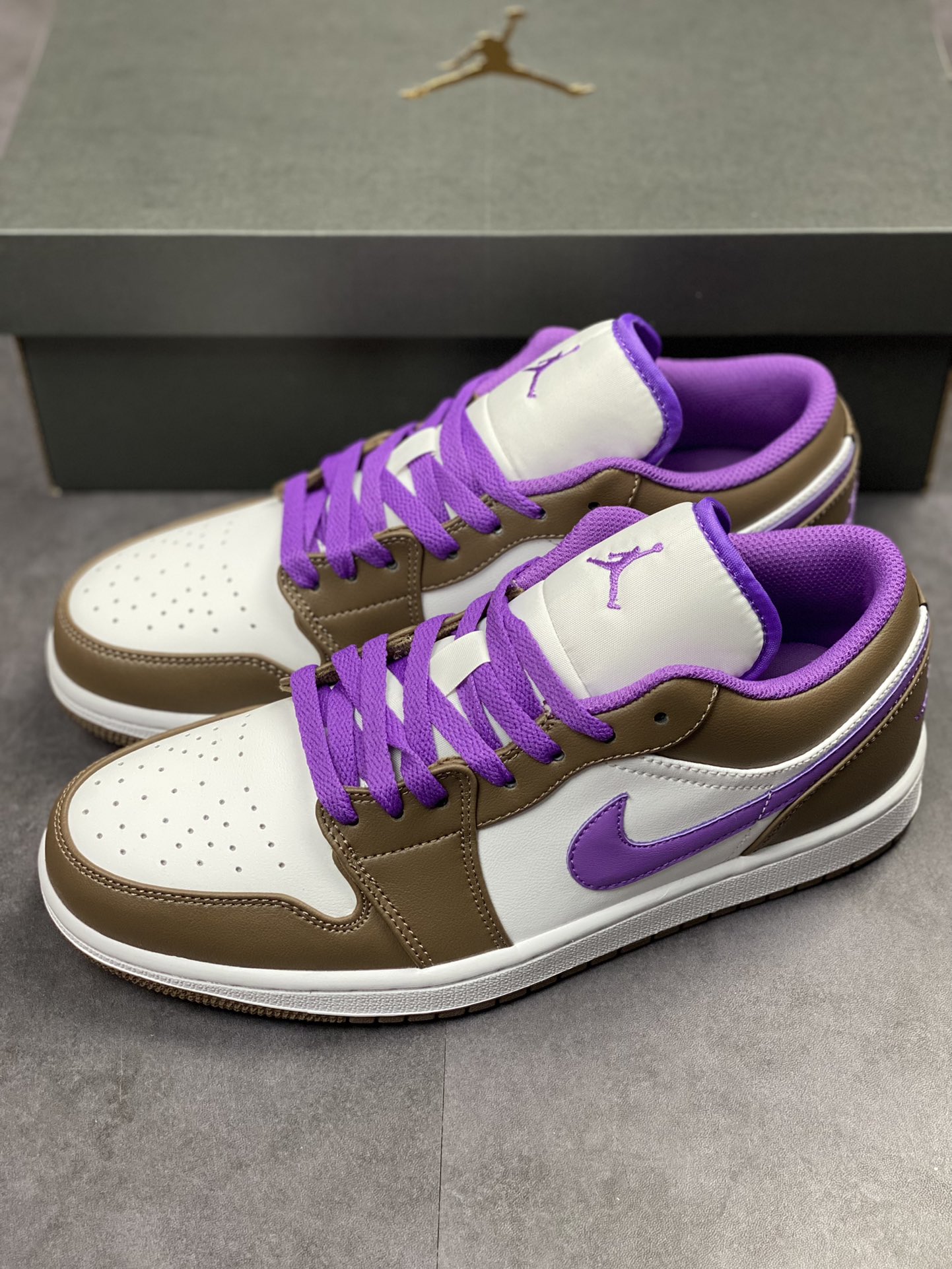 200 Air Jordan 1 Low 棕白紫脚趾 AJ1乔1低帮休闲板鞋 553558-215