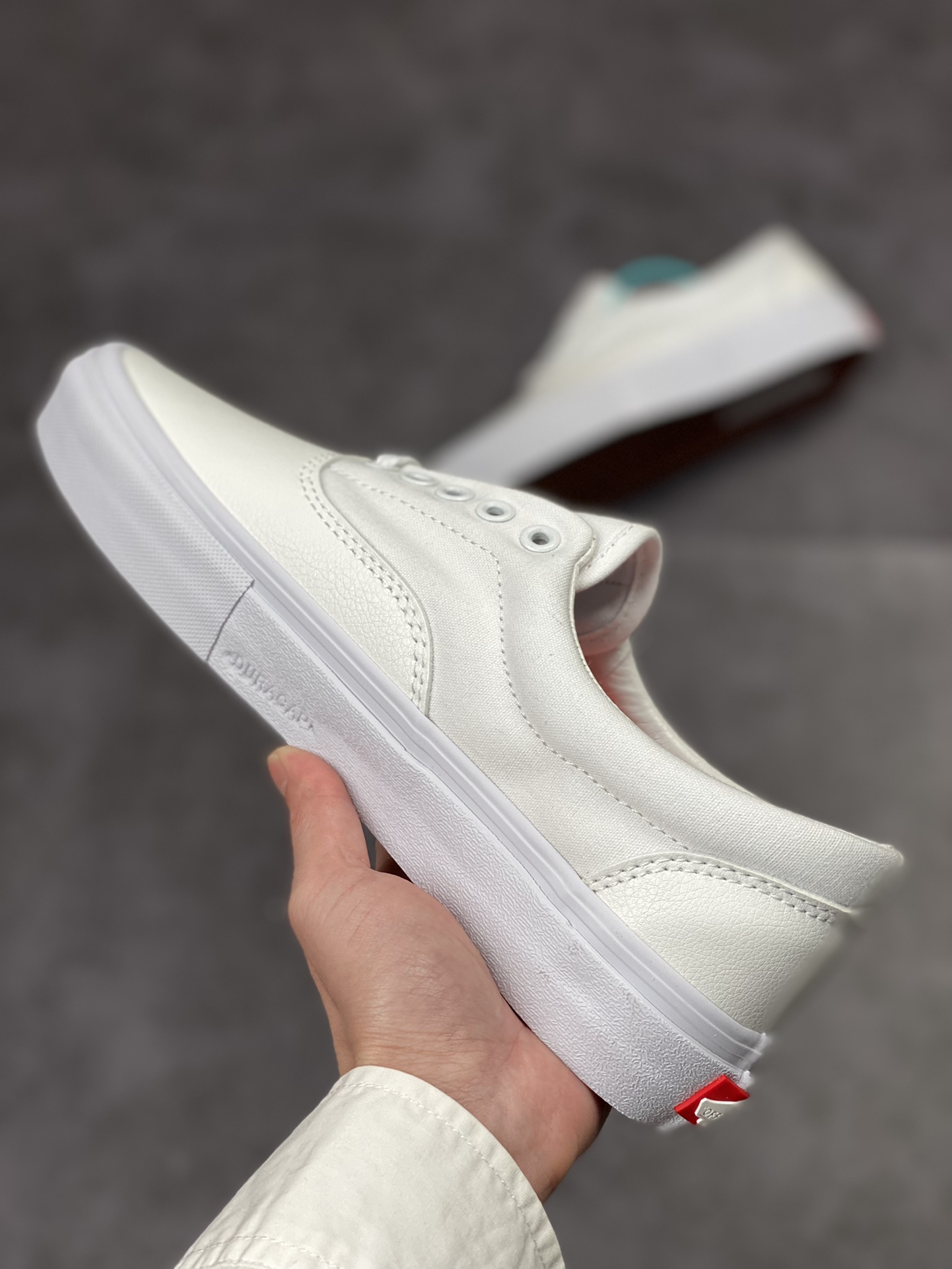 140 Vans Era leather skate 拼接白色皮面 防滑耐磨潮流休闲滑板鞋